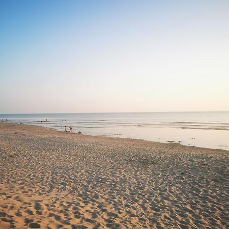 Appartement Sunrise Au Pied De La Plage Мерлімон-Плаж Екстер'єр фото